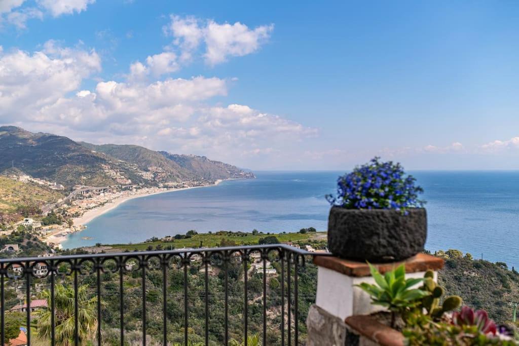 Casa Letizia Apartment Taormina Ngoại thất bức ảnh